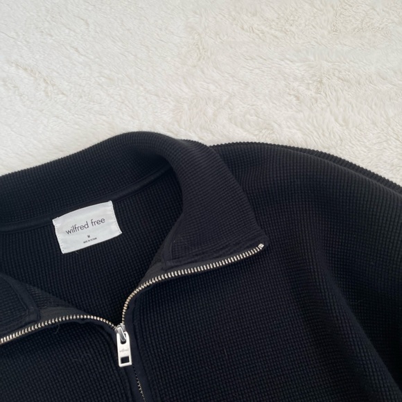 Aritzia waffle knit sweater - Picture 3 of 5